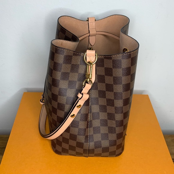 Louis Vuitton NéoNoé Damier Ebène Venus Pink Like New - Picture 4 of 16